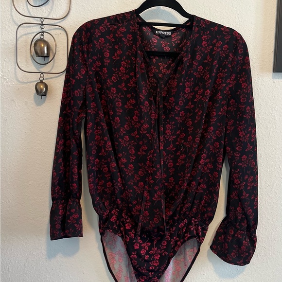 Express Black and Red Floral Bodysuit - Picture 2 of 2